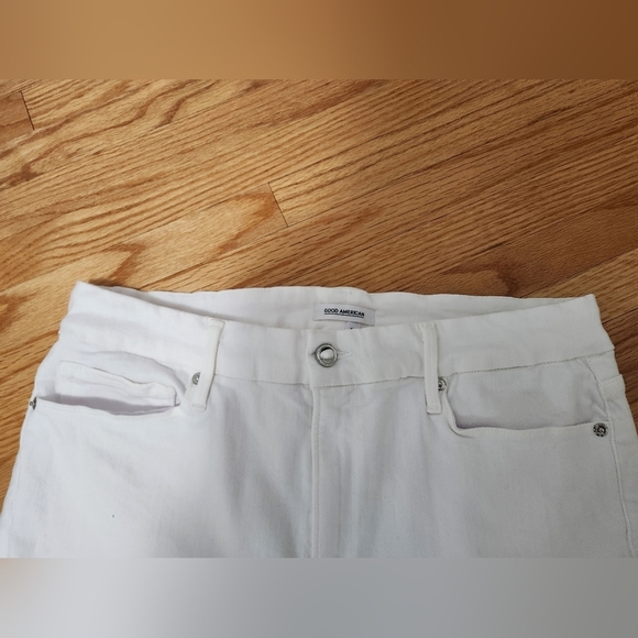 Good American High Rise White Jeans size 18 - Picture 4 of 13